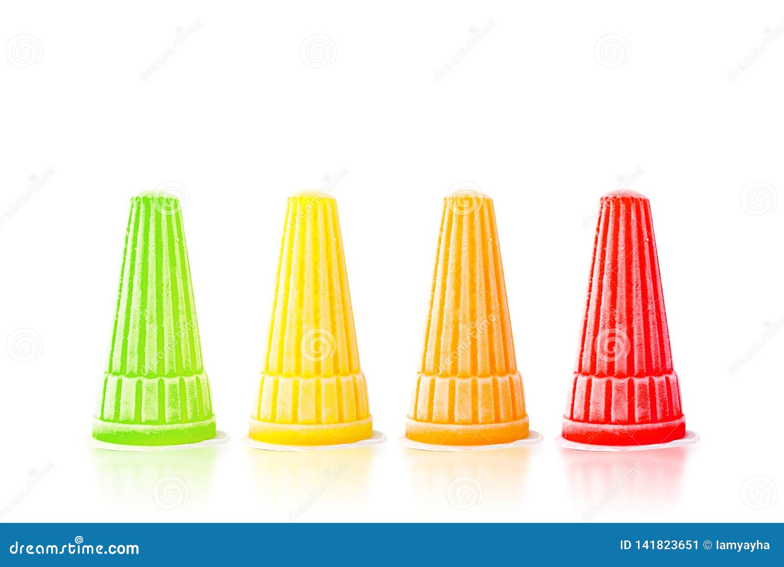 tiny gelatin candy bals tiny gelatin candy bals