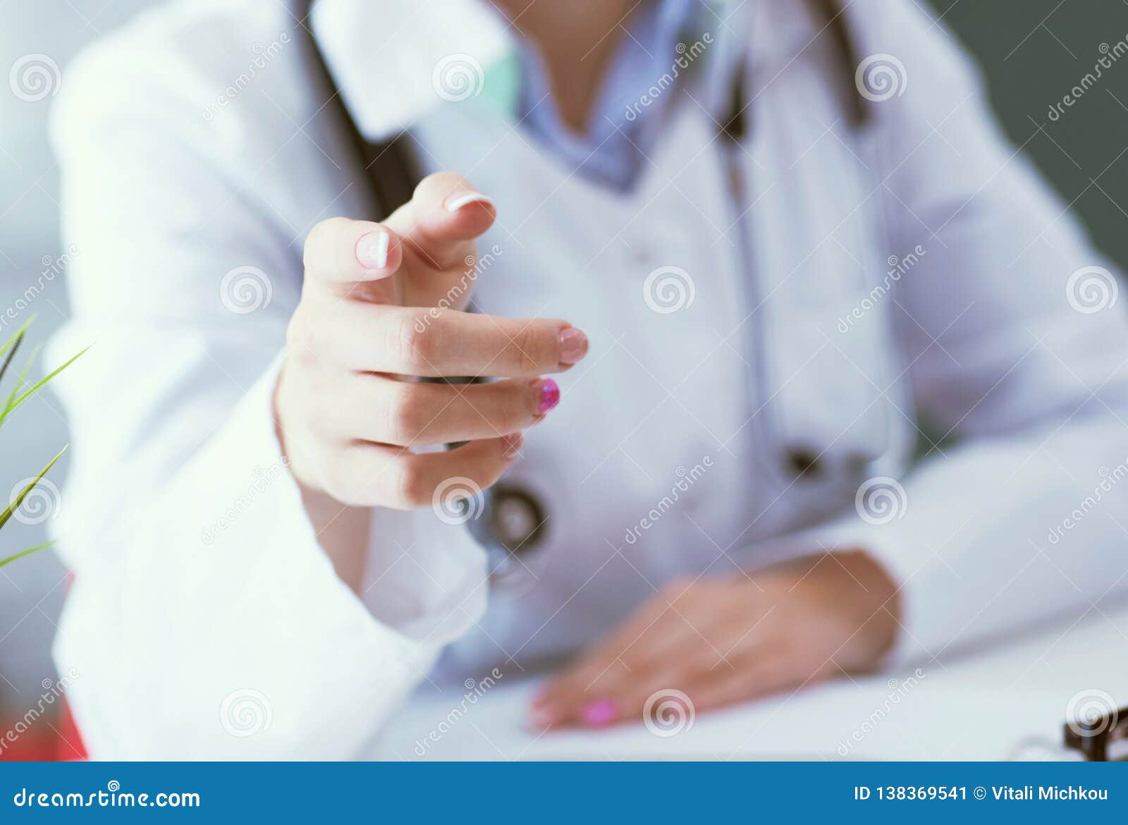 videos fingering doctor Hentai Lakeshia recommends Girls getting their pussy vibrated while chained to chairs