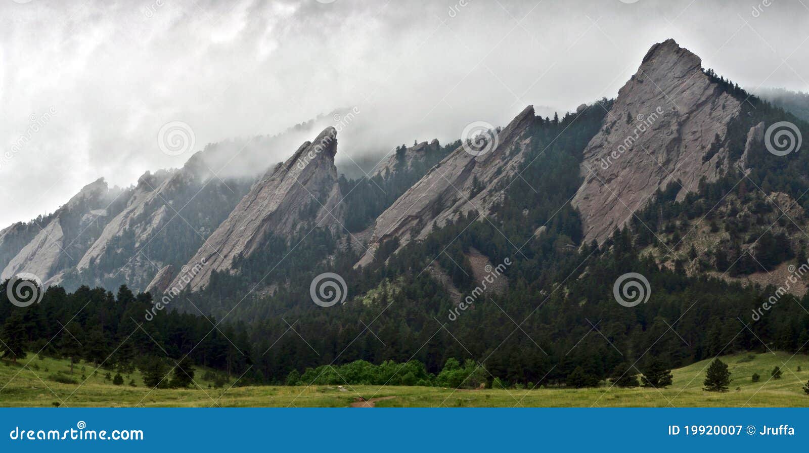 closeup of flatiron mountains in boulder, colorado