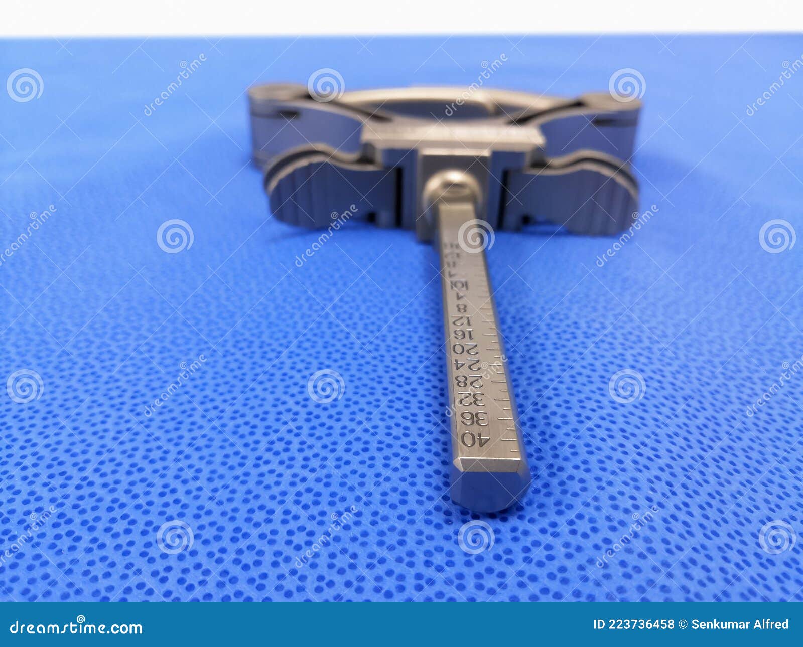 Surgical Angle Clamp Using for Total Knee Replacement Surgery Stock