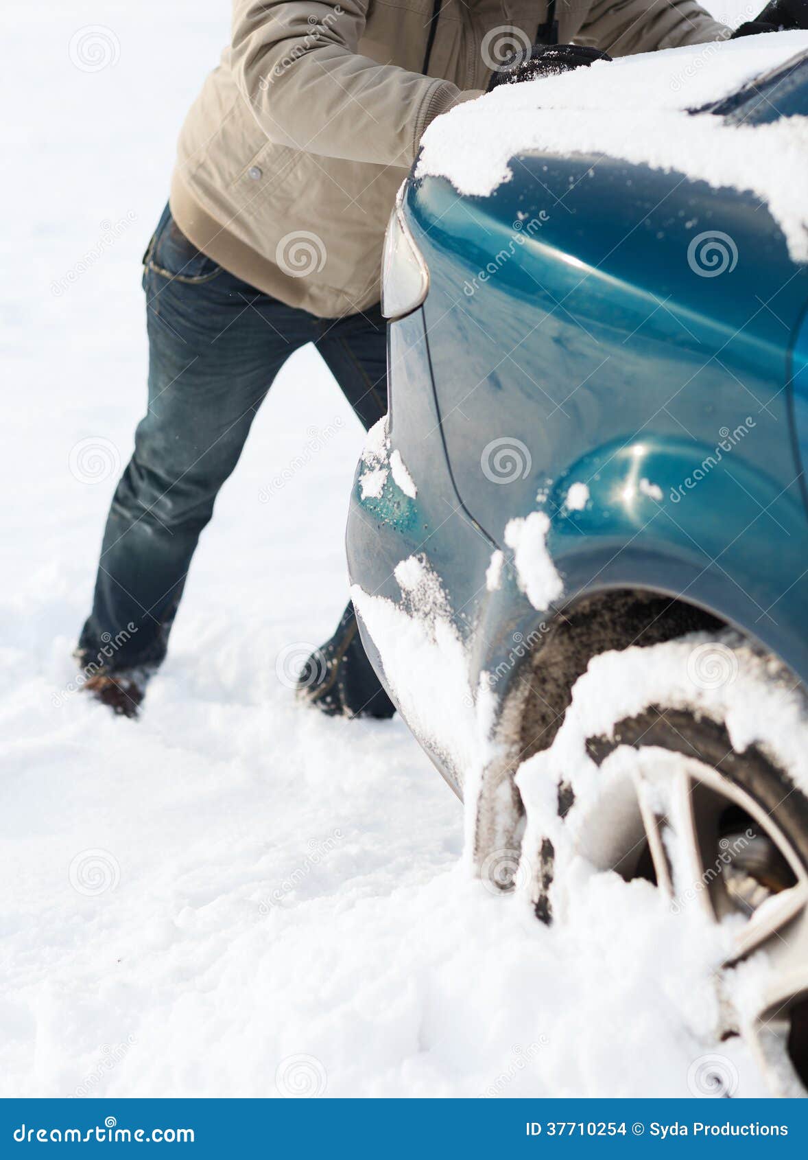 clipart car stuck in snow - photo #26