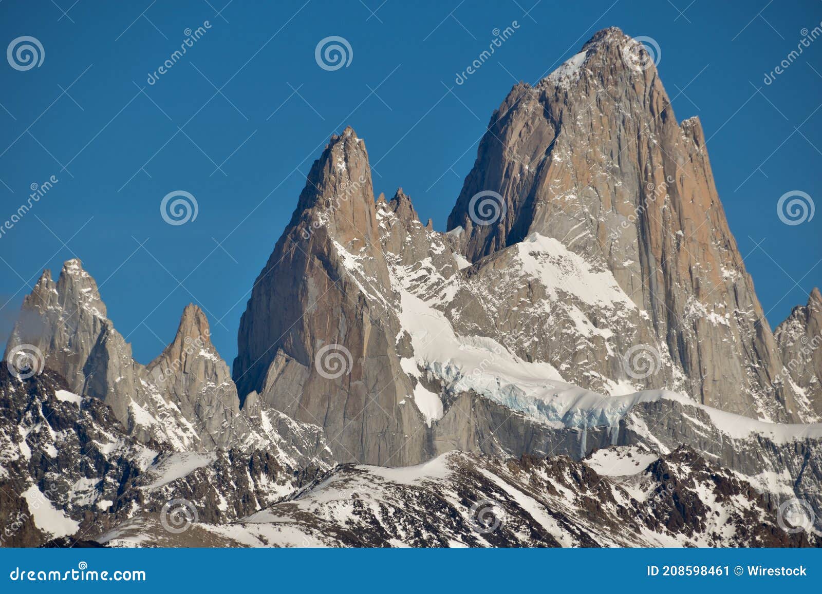 closeup of peaks of fitz roy and aguja poincenot (left)