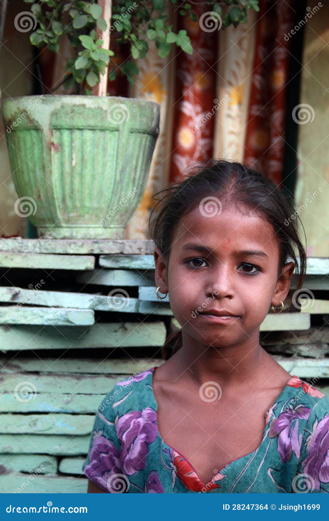 Closeup Of A Poor Girl Child From New Delhi, India Editorial Stock