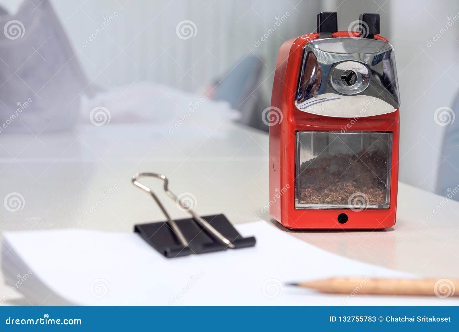 mechanical pencil sharpener