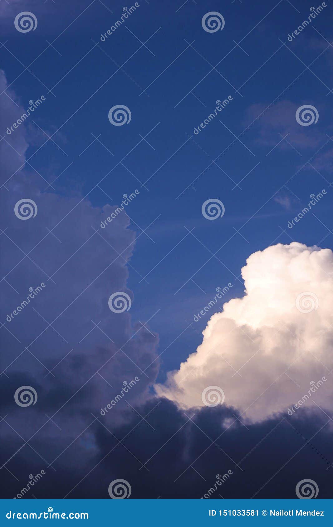 clouds in blue sky cumulos