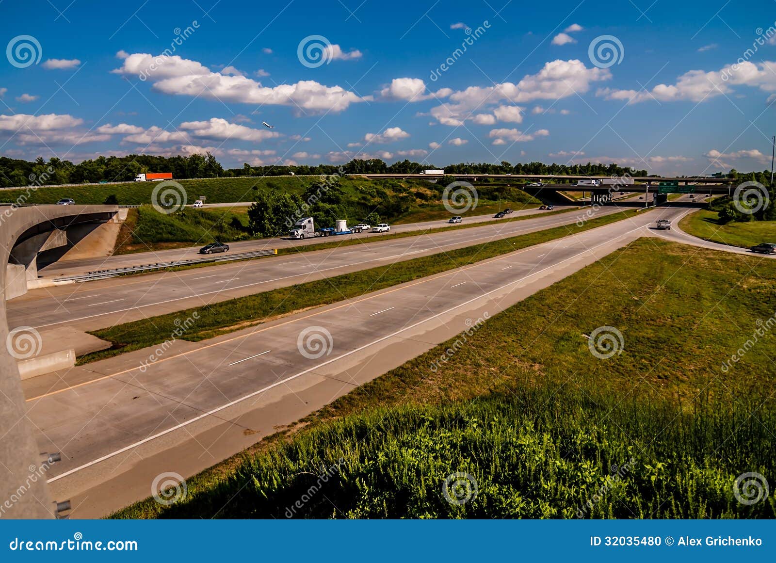Clover Leaf Exit Ramps on Highway Stock Photo Image of trip, automobile 32035480