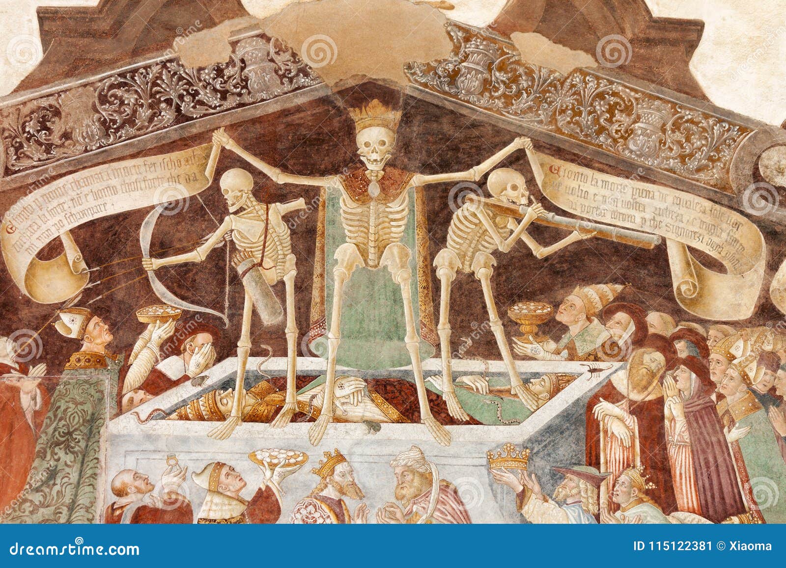 clusone, fresco, dance of the death