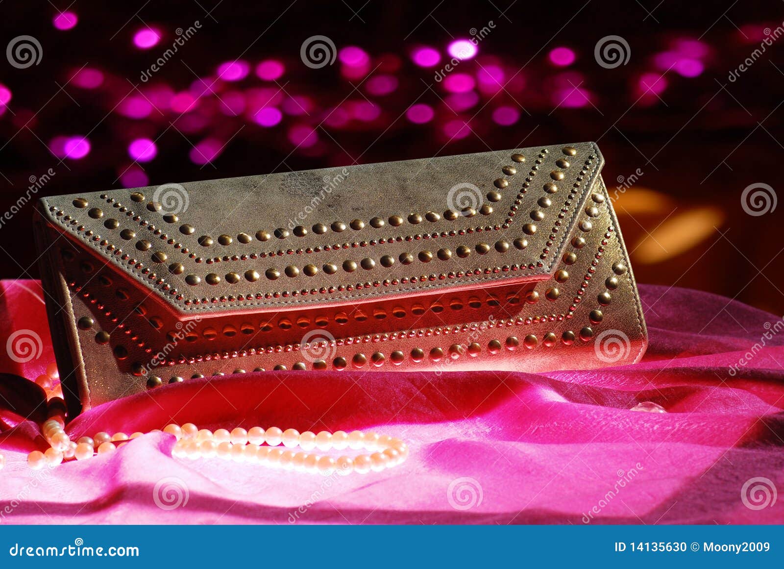 दुलहन के लिए खूबसूरत क्लच पर्स | Beautiful clutch purse for bride दुलहन के  लिए खूबसूरत क्लच पर्स