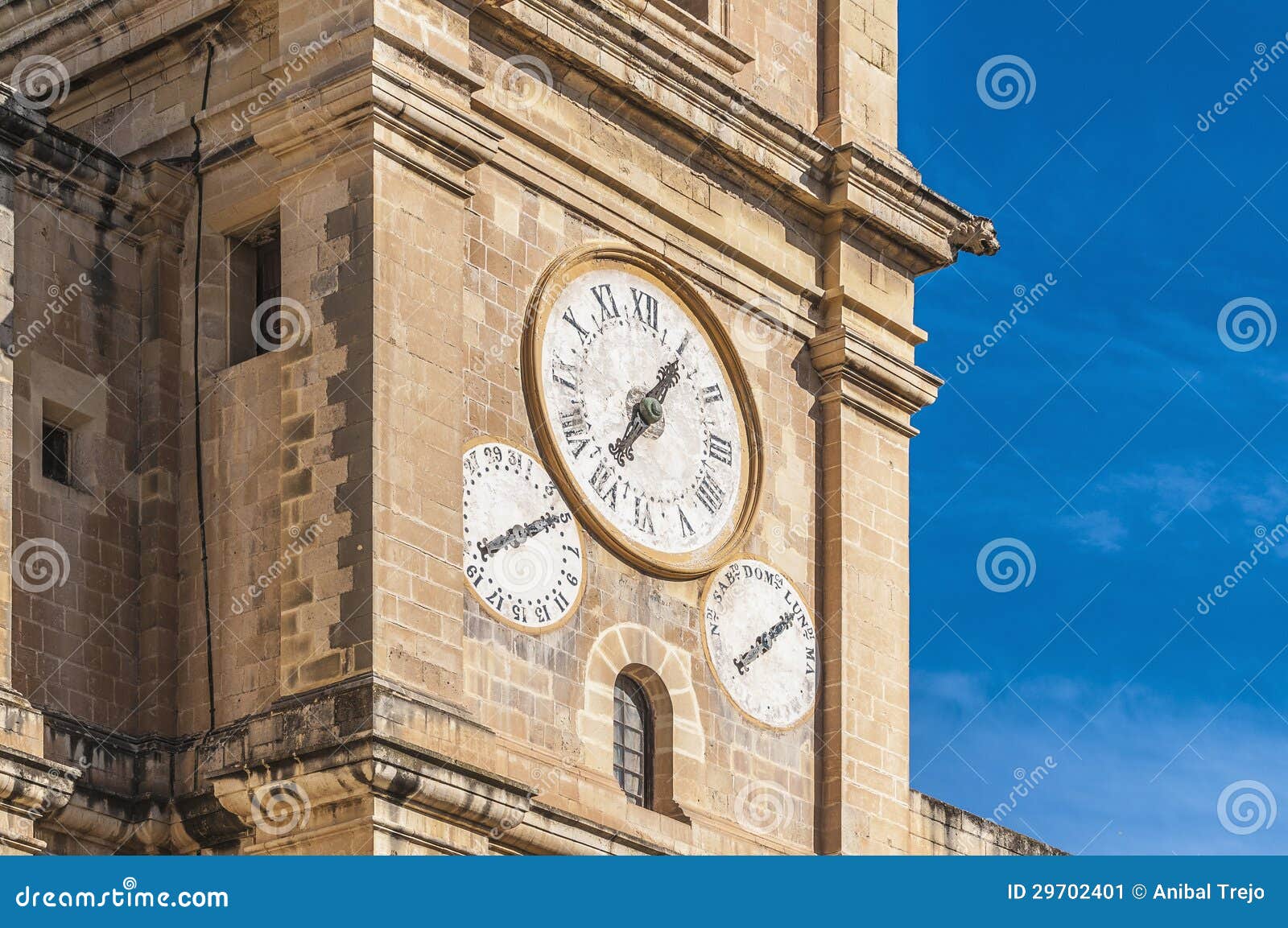 A Co-Catedral de St John em Valletta, Malta. A Co-Catedral de St John, construída pelos cavaleiros de Malta entre 1573 e 1578, projetou por Glormu Cassar em Valletta, Malta