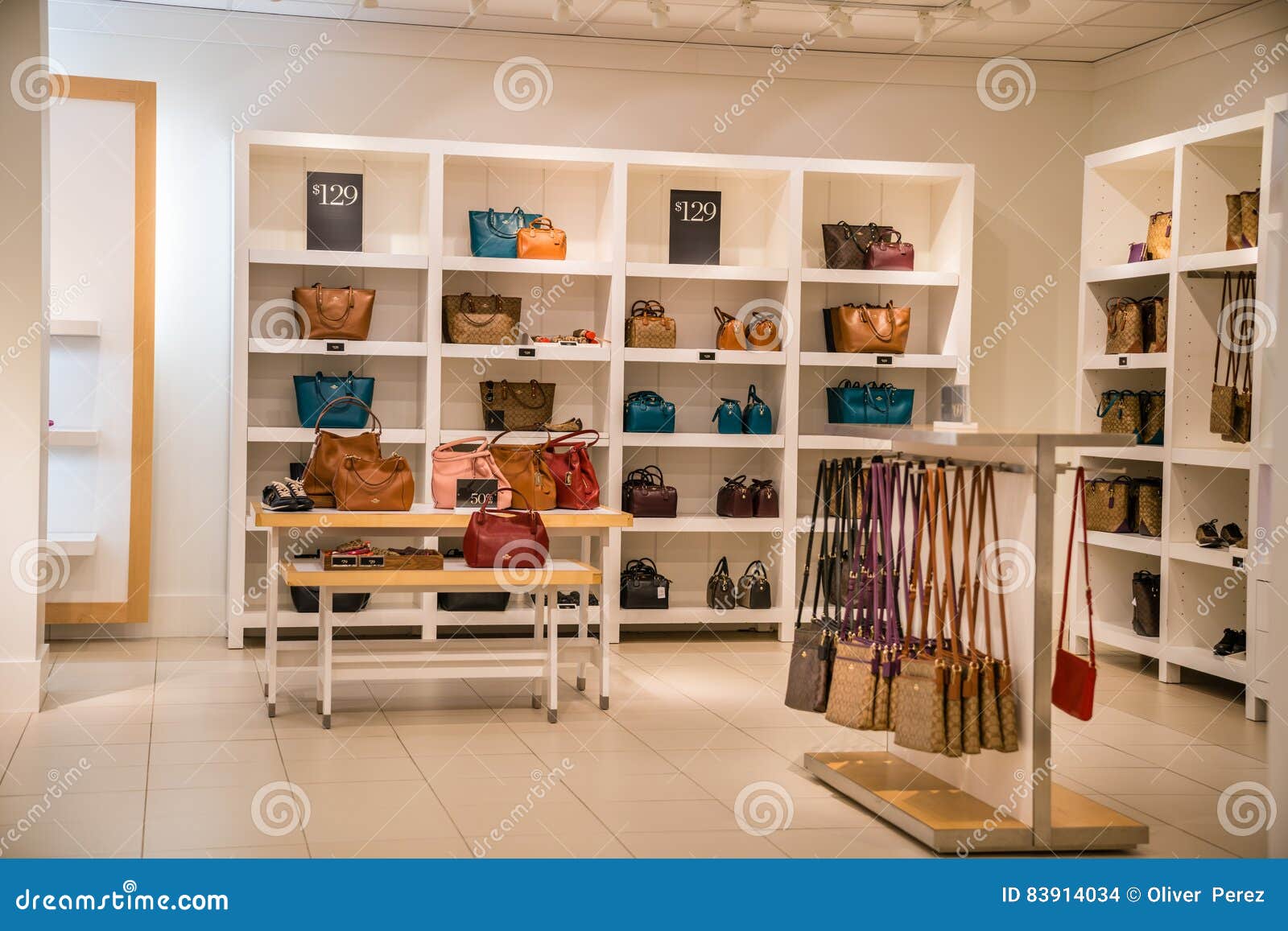 20+ Purse Display Ideas Boutiques, Purse Ideas