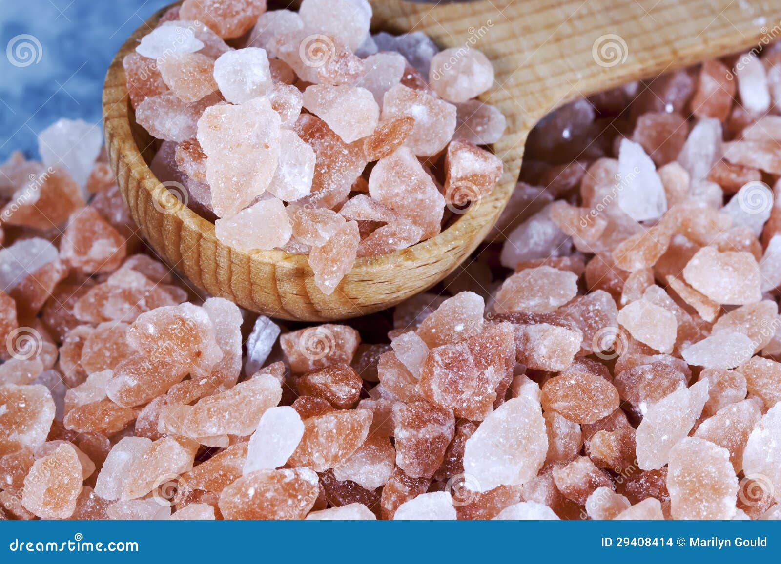 coarse himalayan pink salt spoon