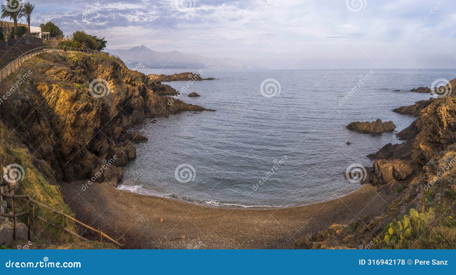 coastal path between llanÃÂ§a and port de la selva in costa brava, catalonia