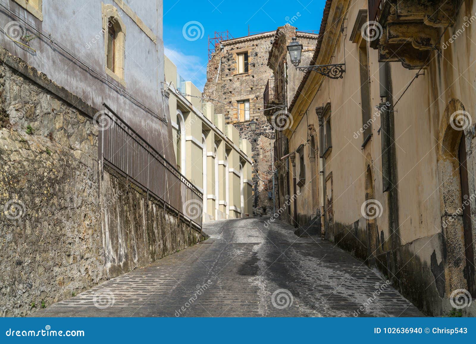 cobbled street, castiglione di sicilia, sicily, italy