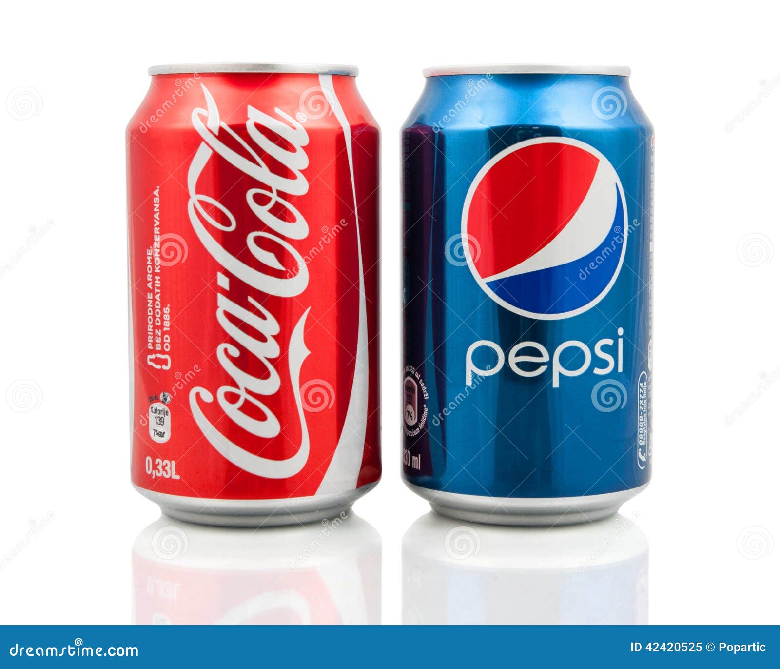 Dosen Cocacola In Kühlschrank Stockfoto und mehr Bilder von