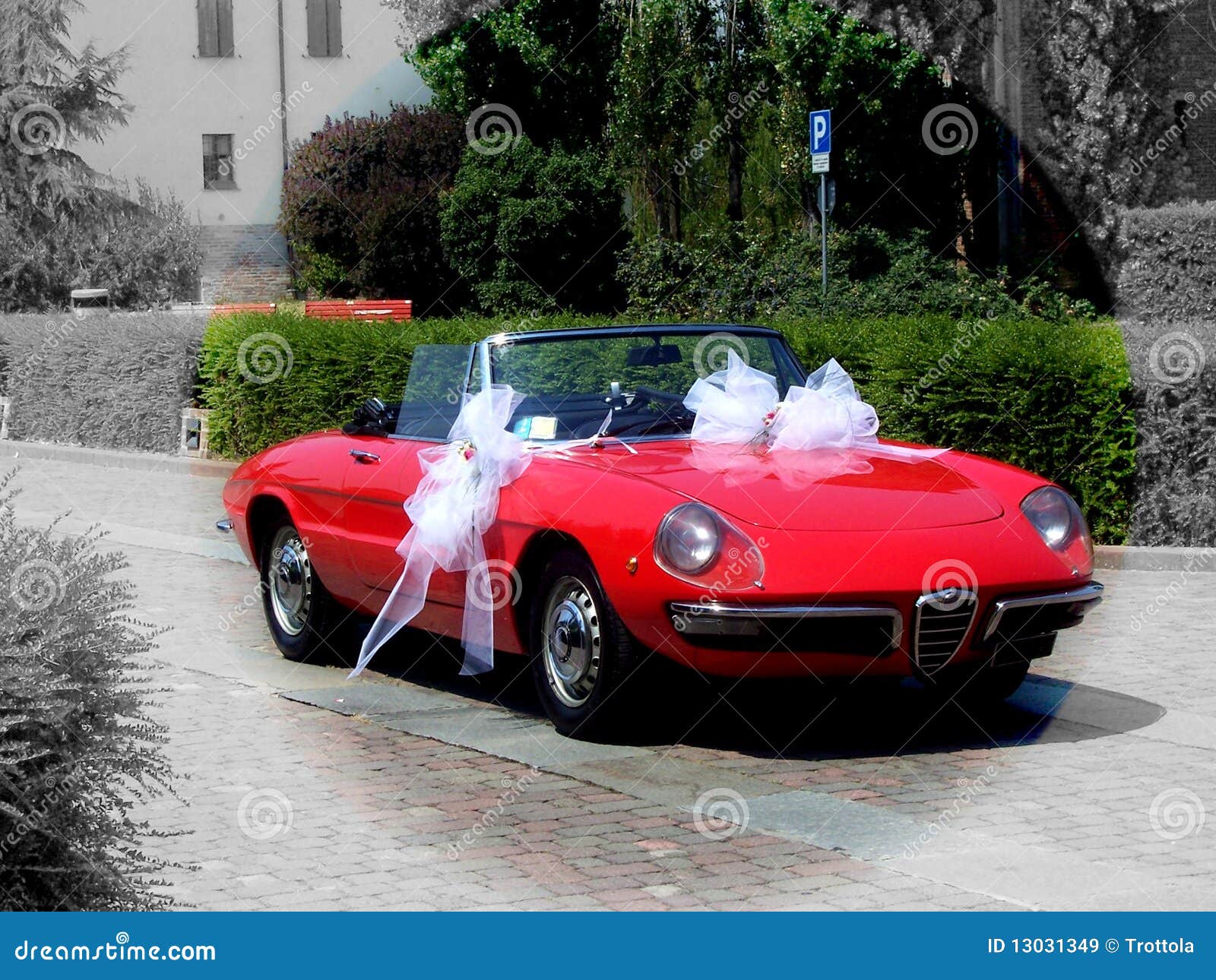 Coche italiano retro imagen de archivo. Imagen de coche - 13031349