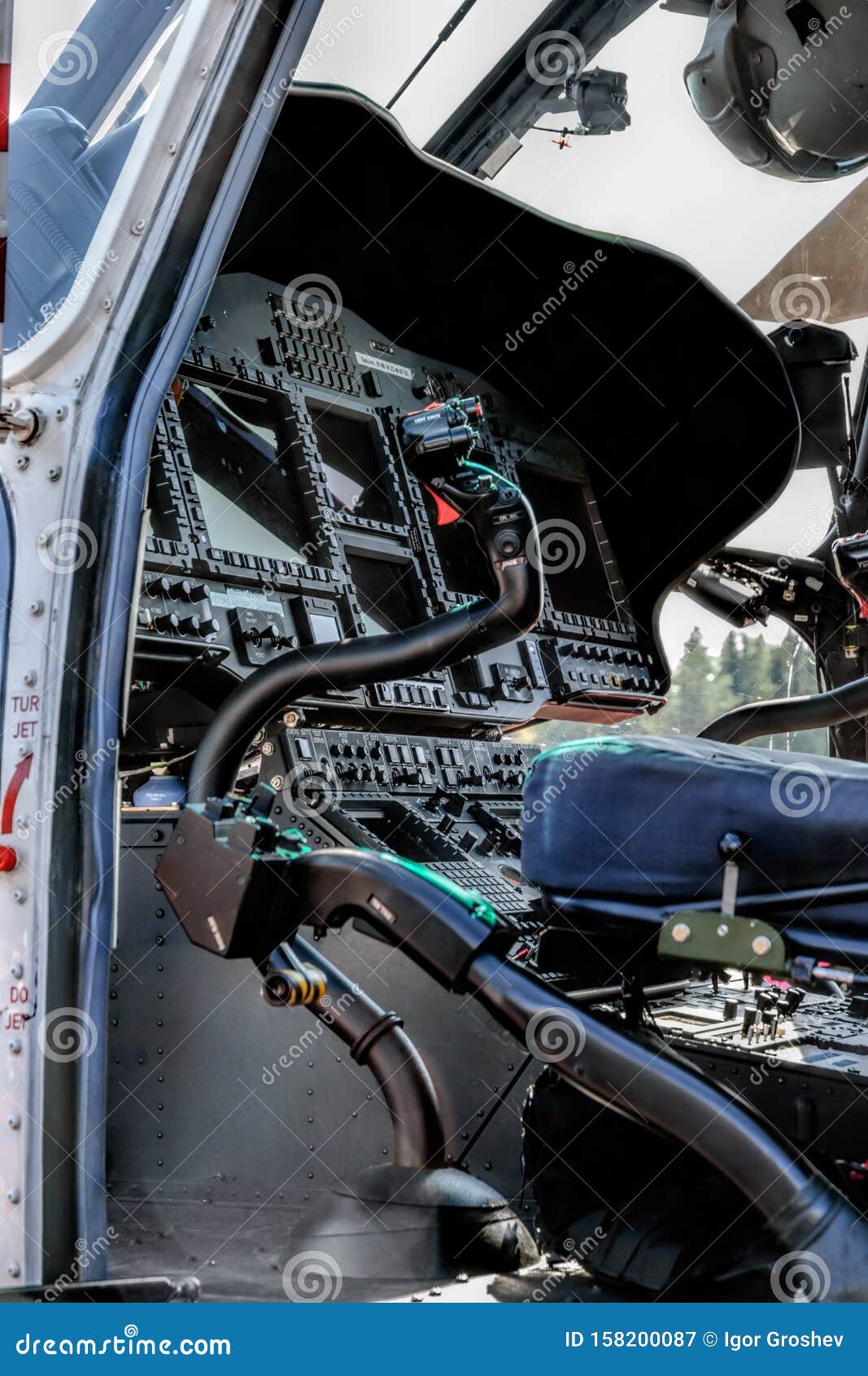 airbus h215 super puma interior