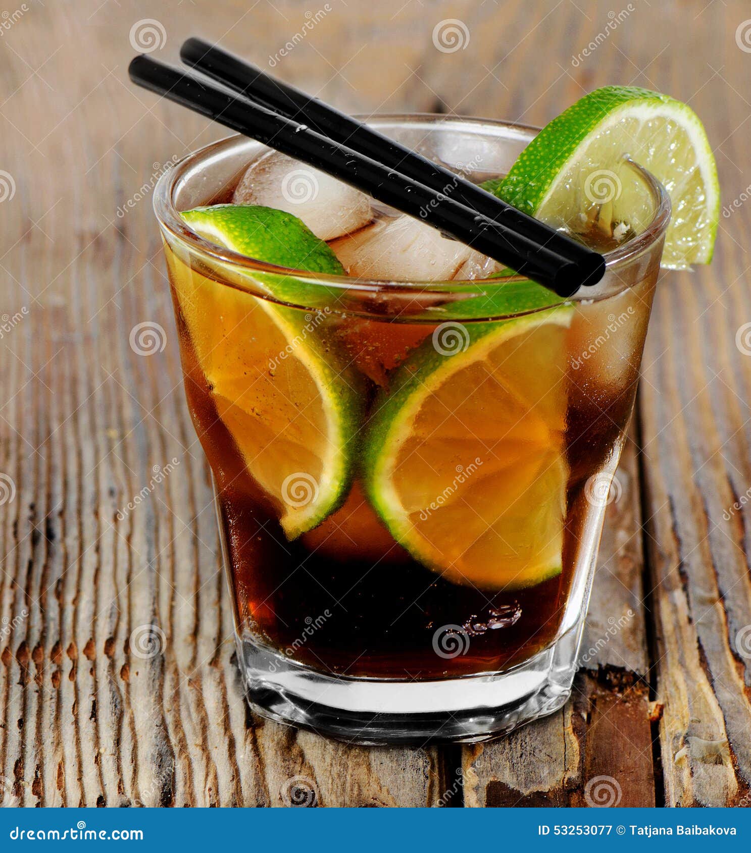 Cocktail Cuba Libre stock image. Image of lime, citrus - 53253077