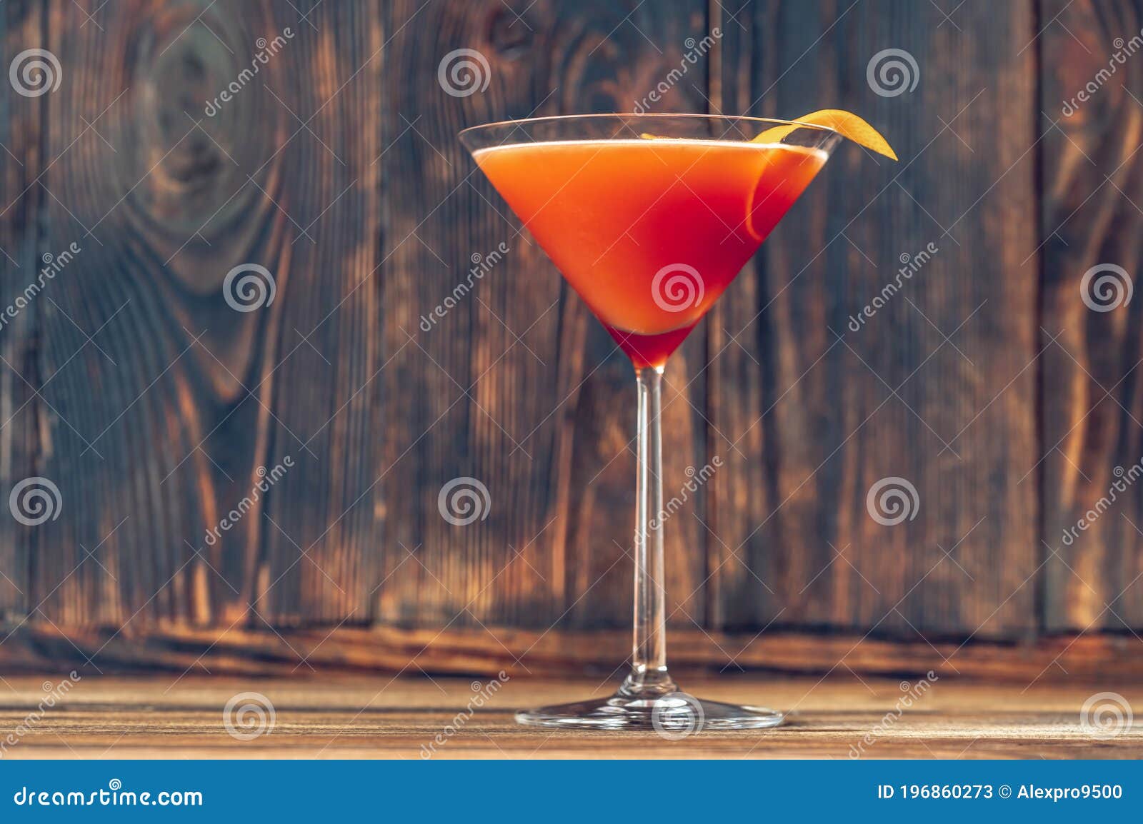 Cocktail De Sang Et De Sable Image stock - Image du glace, mélangé