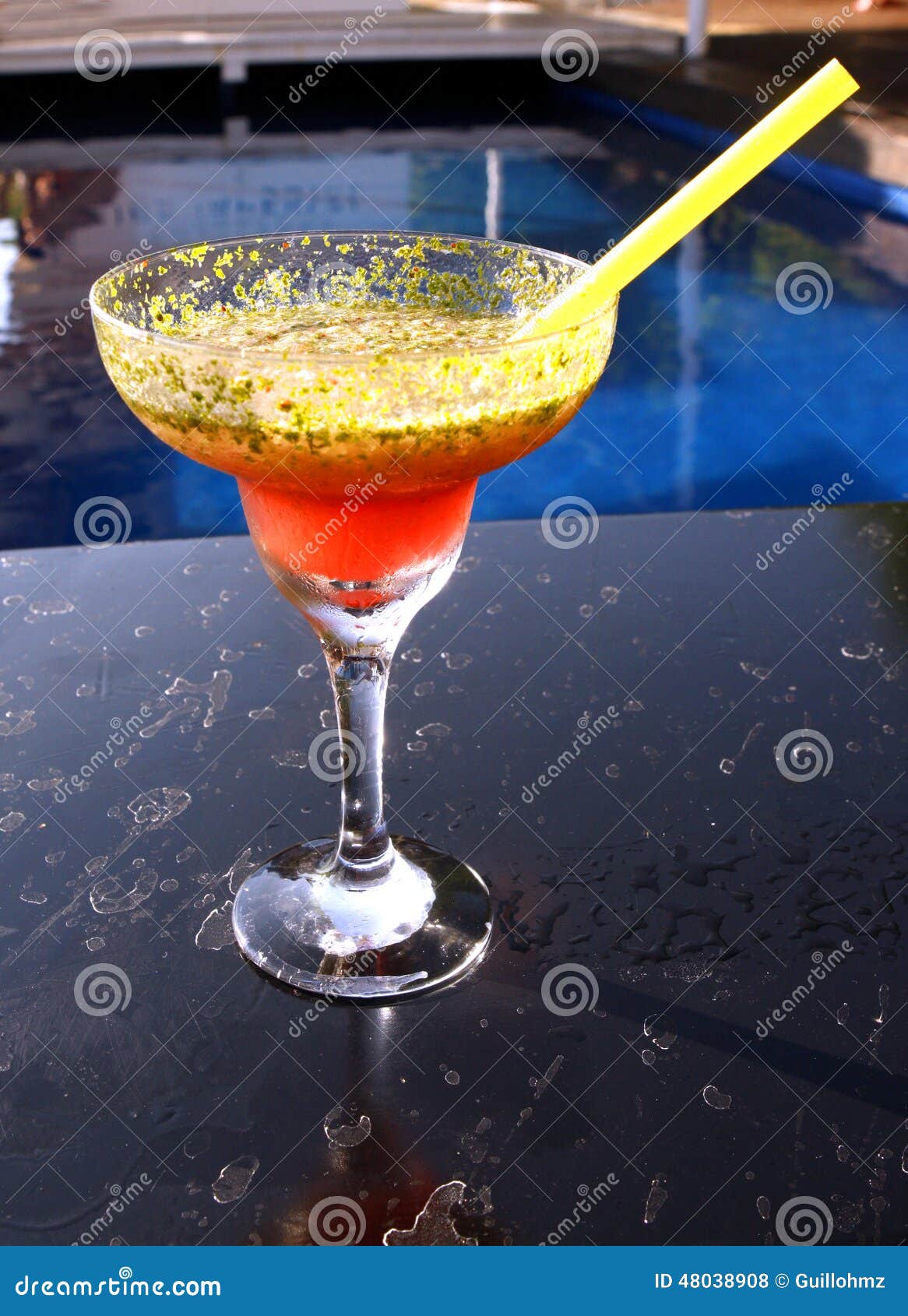 Cocktail do daiquiri foto de stock. Imagem de partido 48038908