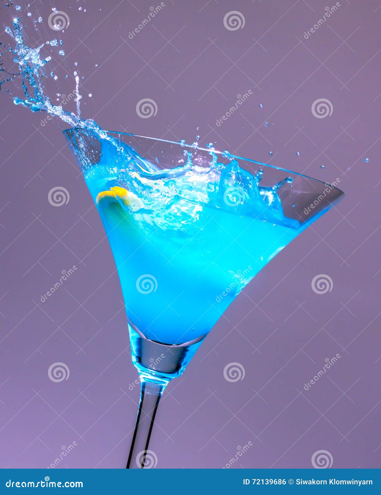 Cocktails blue splash stock photo. Image of cool, indigo - 72139686