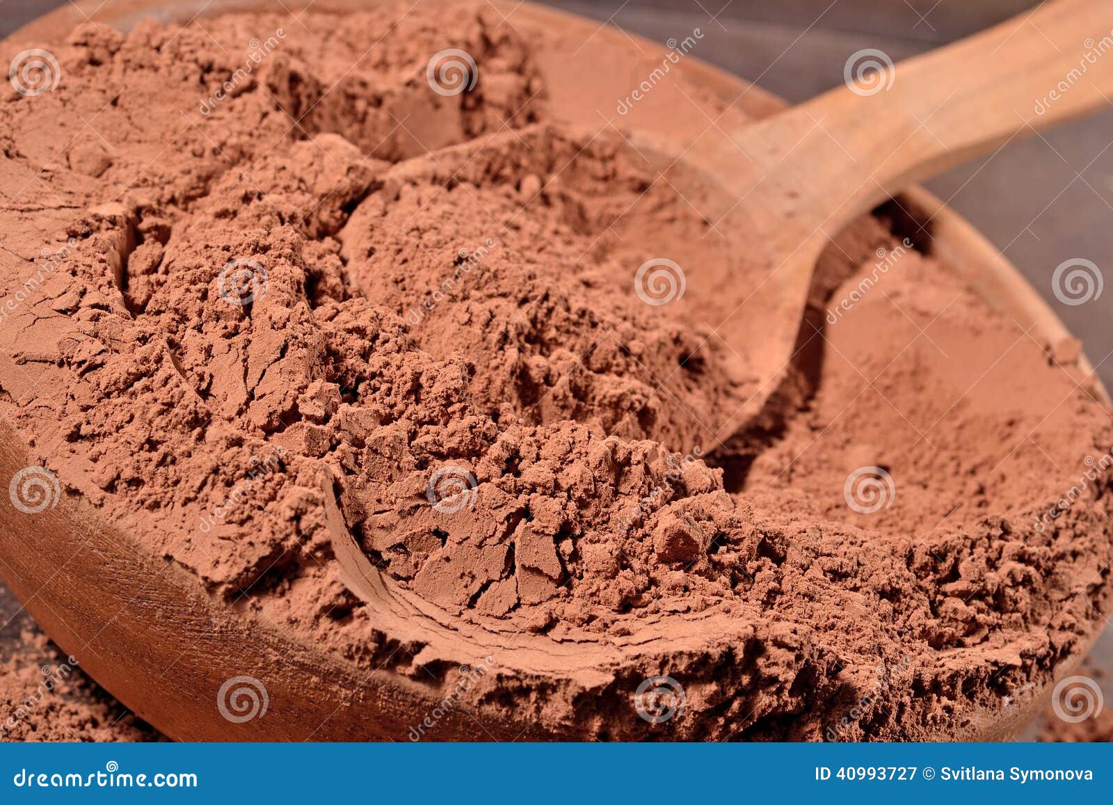 Cocoa powder in a spoon stock image. Image of aroma, delicious 40993727