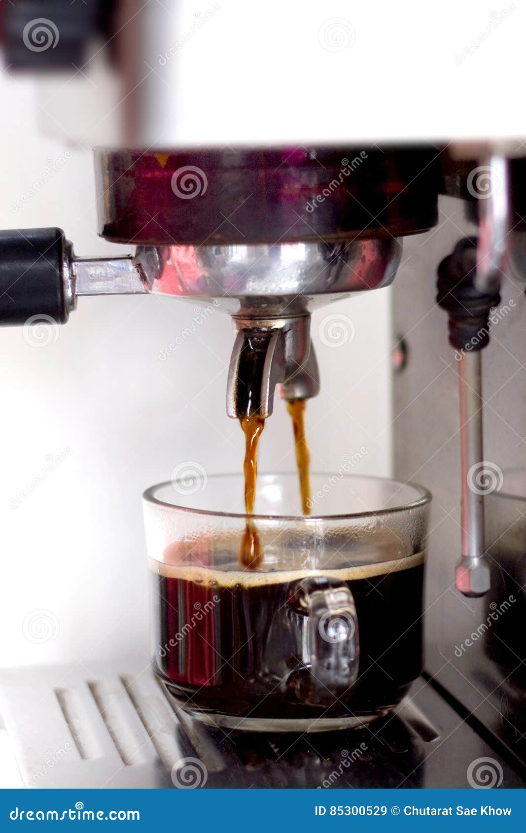 Coffee Machine Makes Coffee Stock Image Image of white, black 85300529