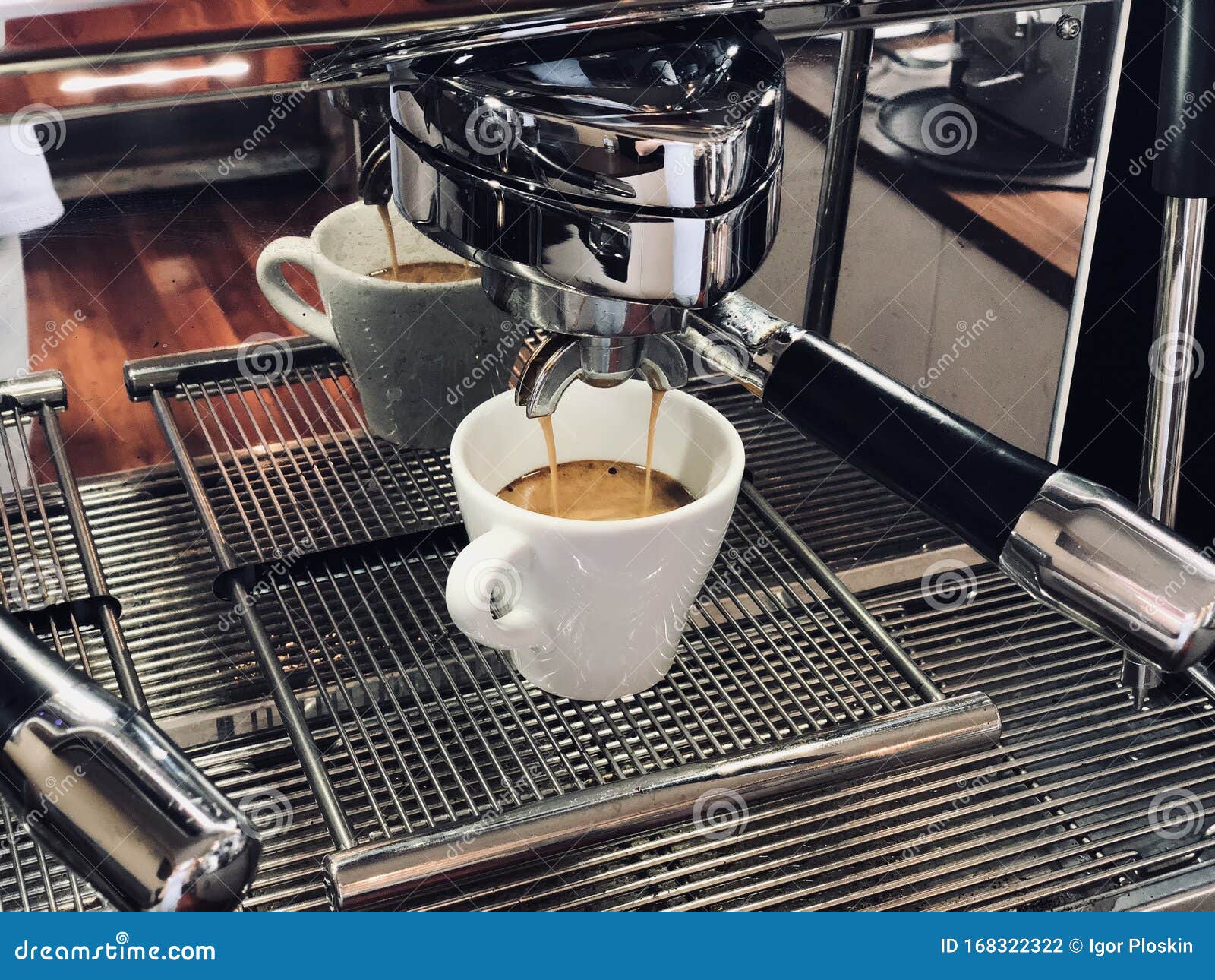 Coffee Machine Makes Coffee Stock Photo Image of hand, counter 168322322