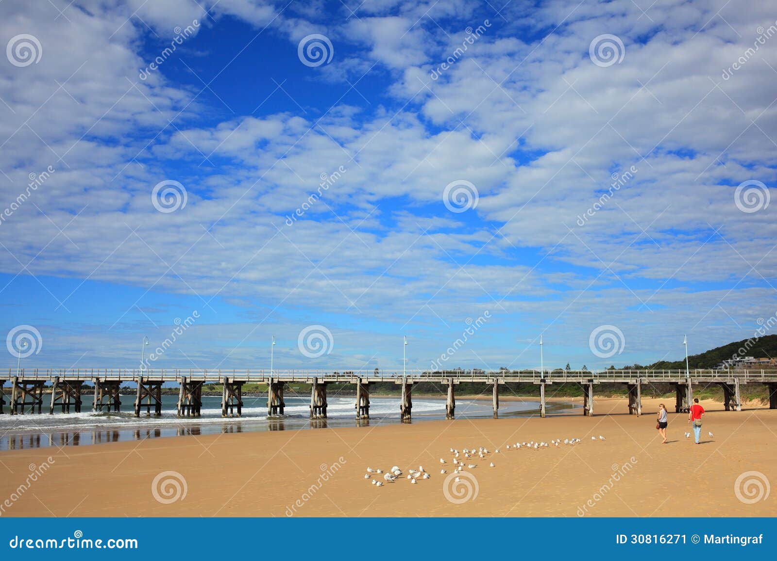 coffs harbour jetty and beach scenery