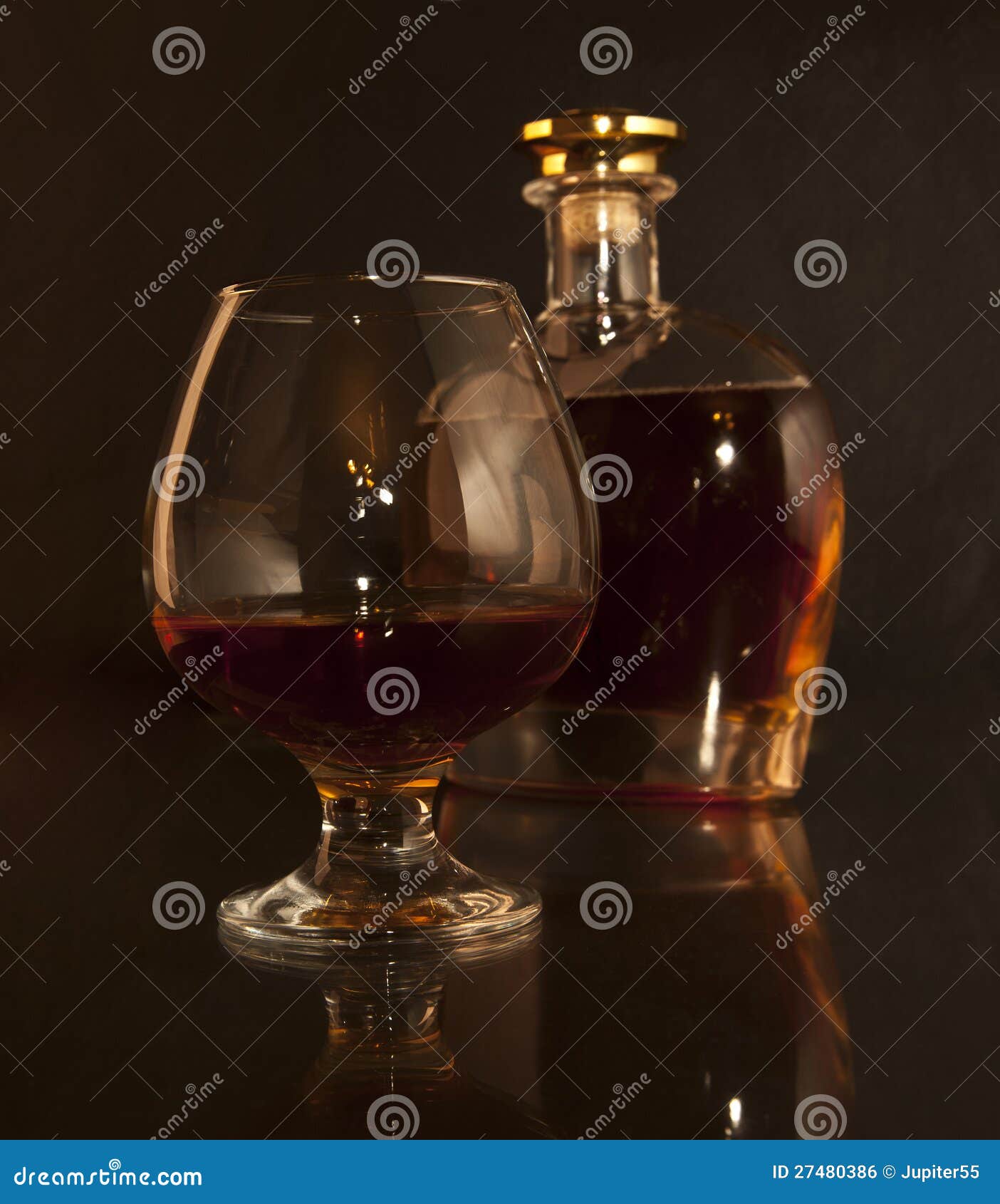 Cognac Or Brandy And Briar Pipe RoyaltyFree Stock Photography