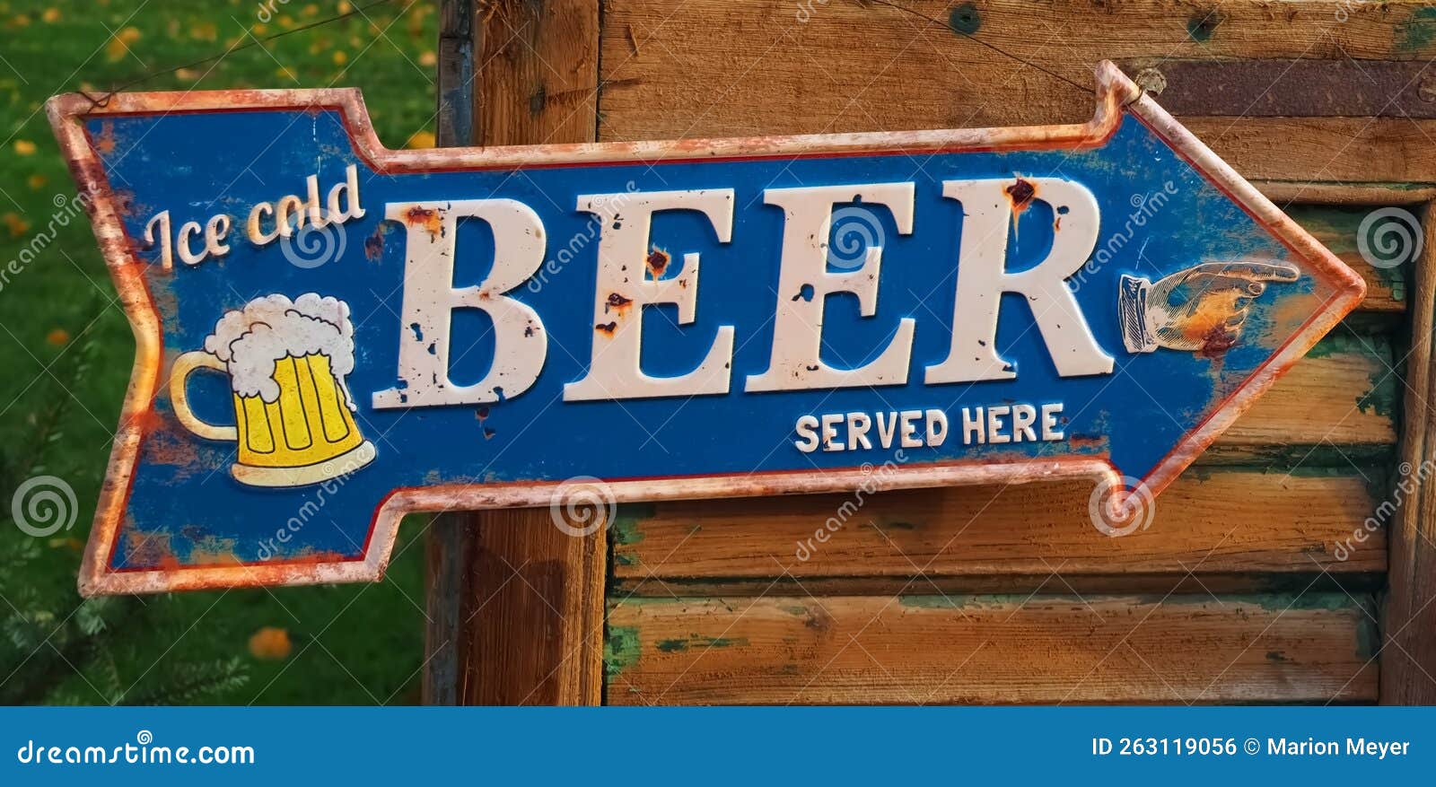 Cold beer served here sign stock photo. Image of foaming 263119056