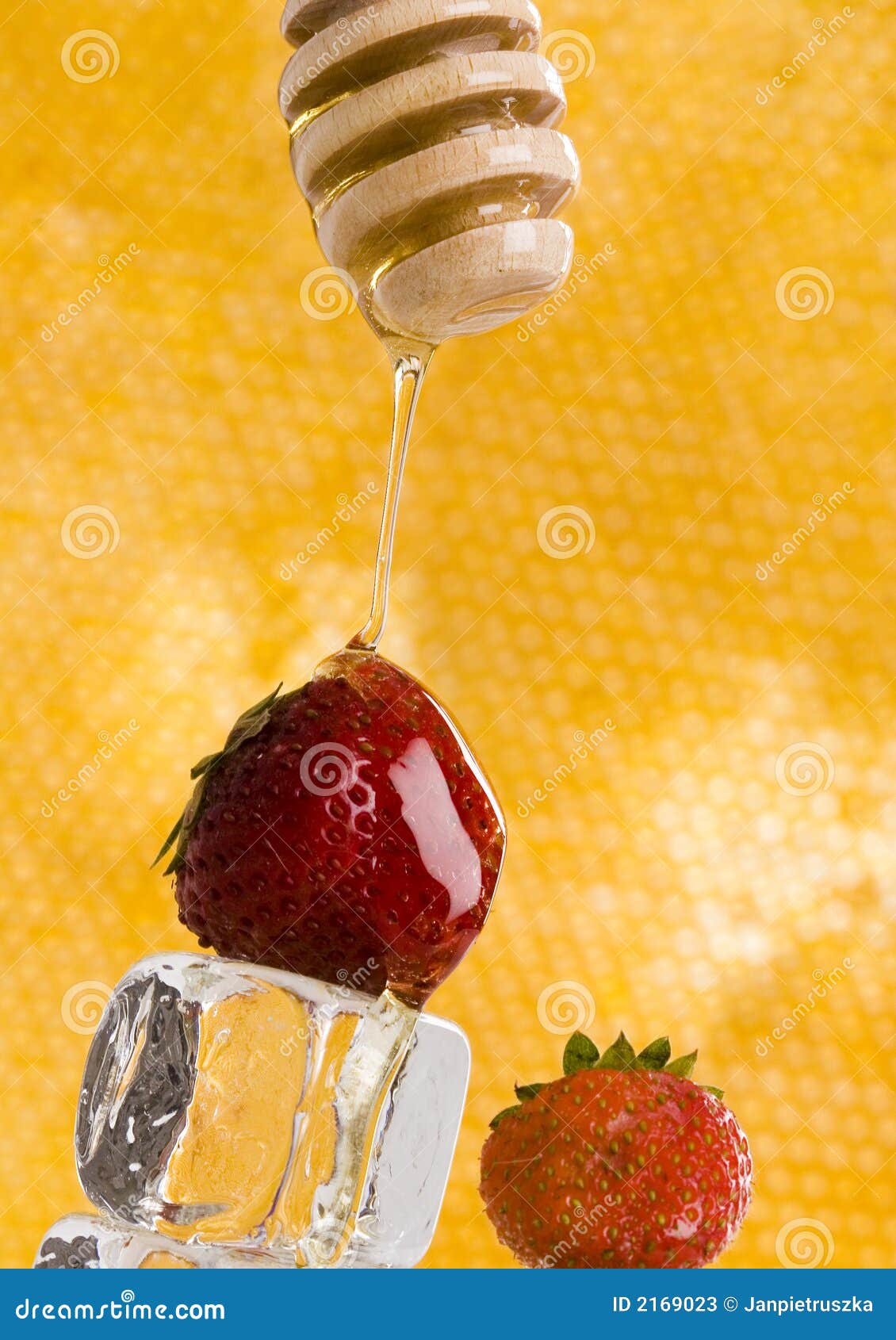 Cold Strawberries with Honey Stock Image Image of sucrose, bake 2169023