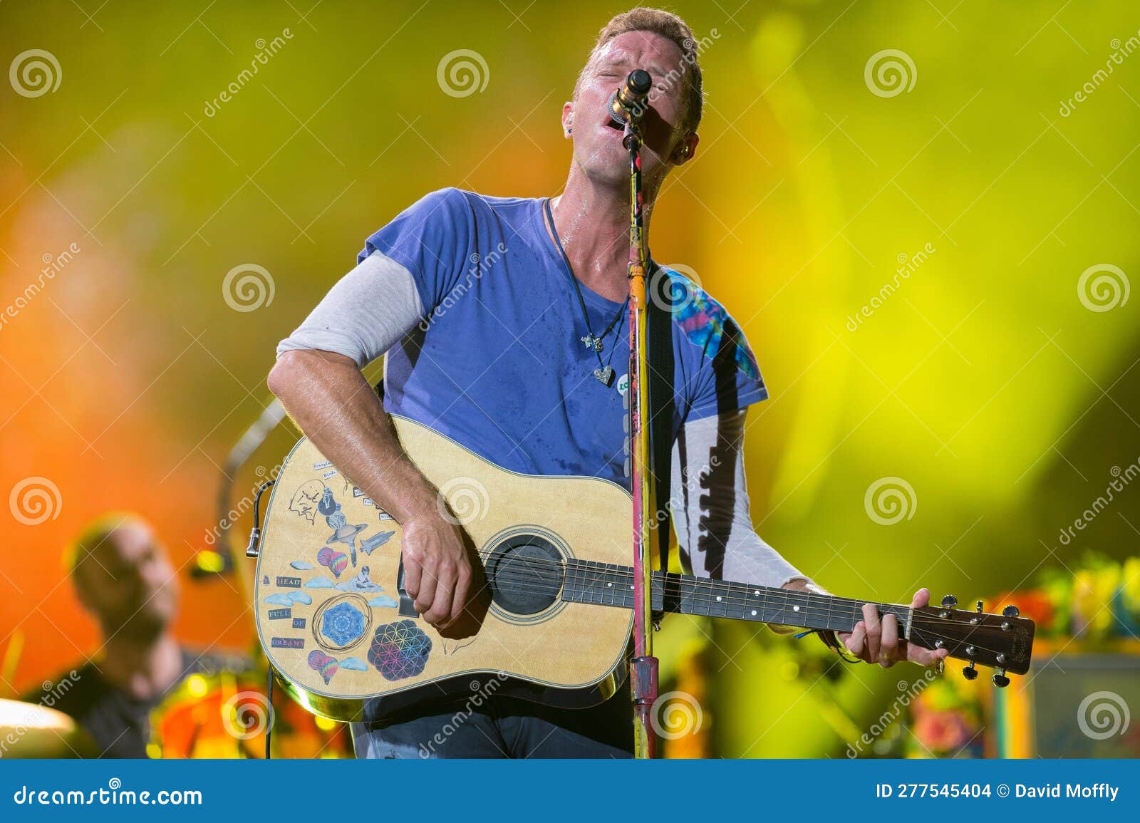 Coldplay in Concert at Hard Rock Stadium in Miami Editorial Stock Image