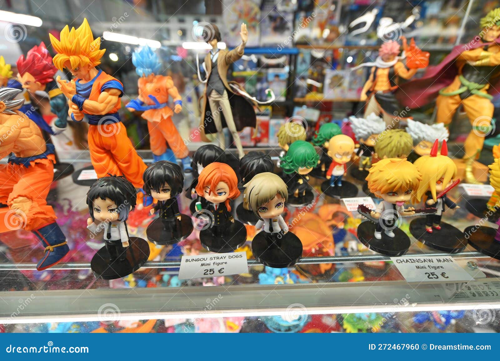 Colección De Figuras De Anime Manga En Pantalla Para Coleccionistas Imagen  editorial - Imagen de héroes, miniatura: 272467960