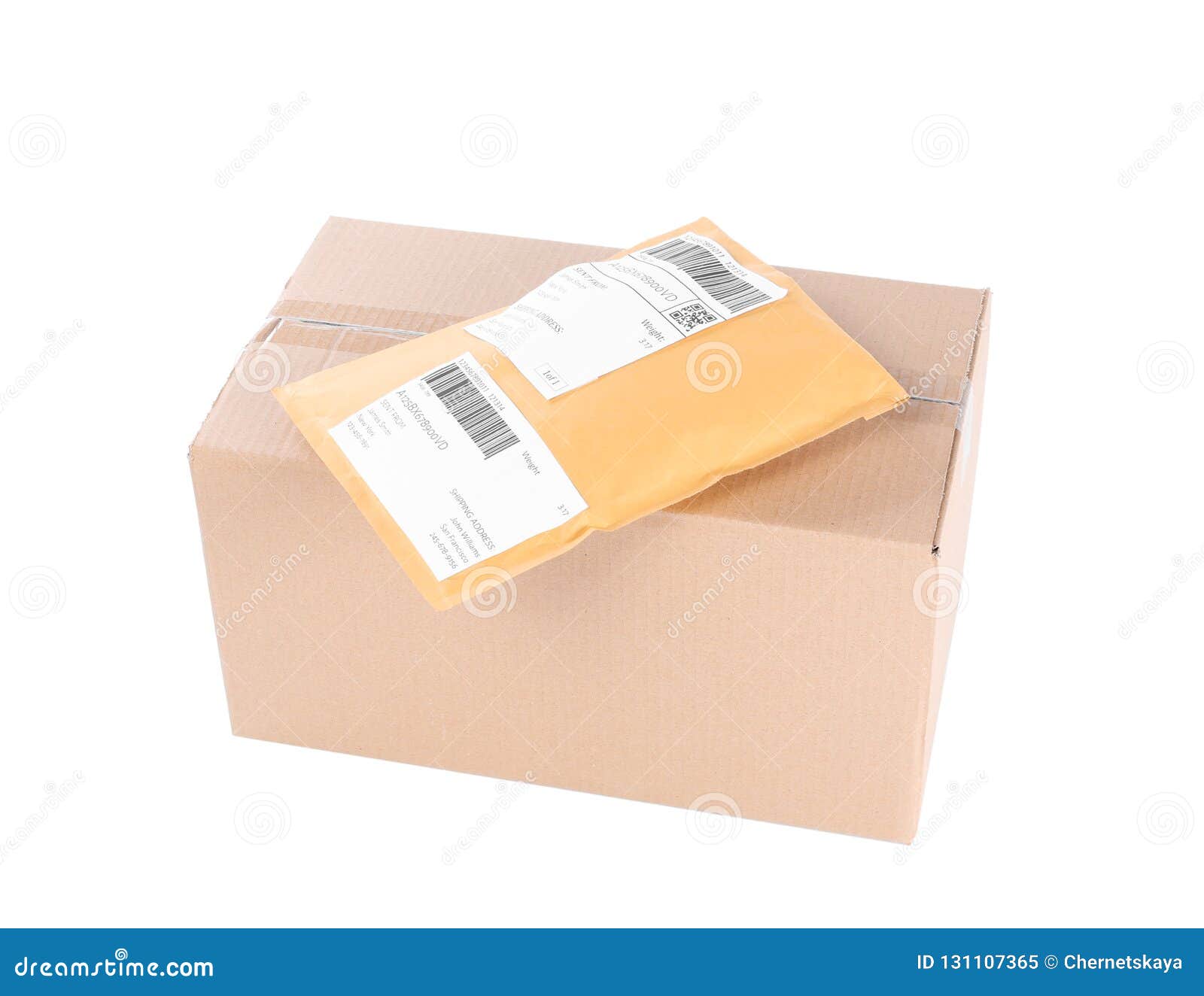 Colis D'enveloppe Matelassée Et De Carton Image stock - Image du poteau,  cargaison: 131107365