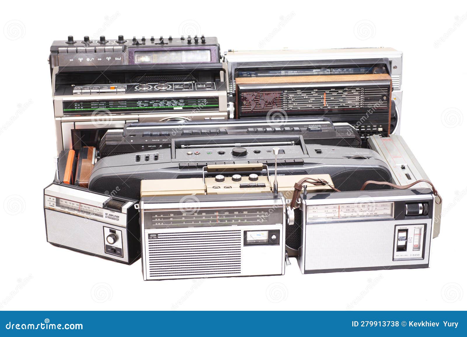 Collection of Old Tape Recorders and Transistor Radio Stock Photo - Image  of vintage, outdated: 279913738