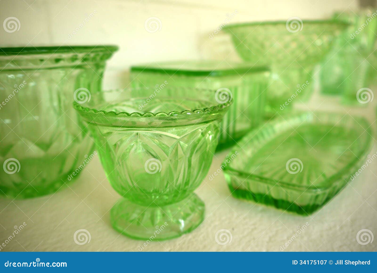 Collection Vintage 1930s Green Glass Bowls Stock Image Image Of Arrangement Bowls 34175107