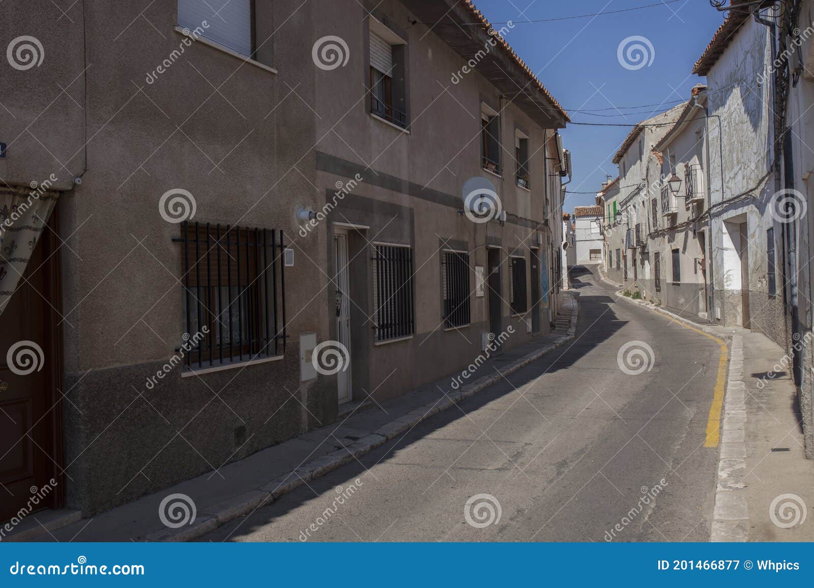 colmenar de oreja street, madrid, spain