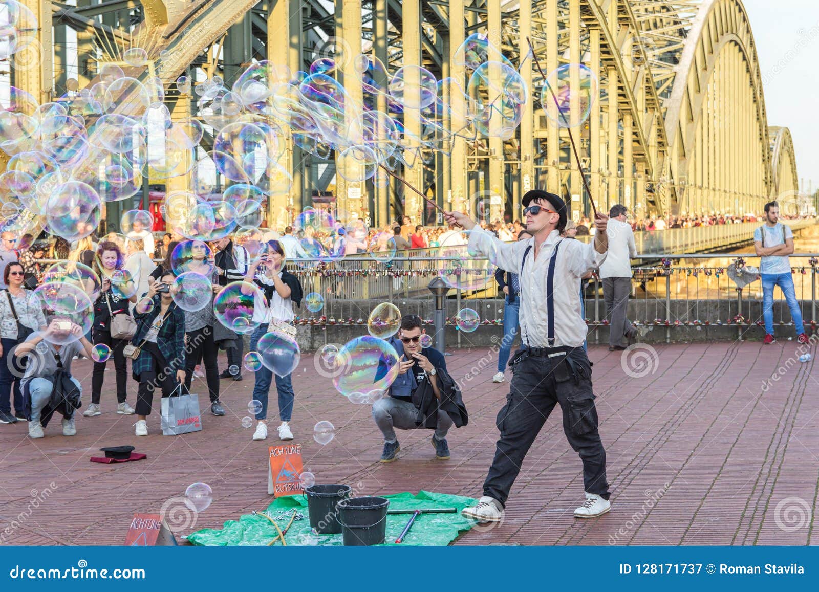 Cologne Germany October 06 2018 Walking Tourists Watching A