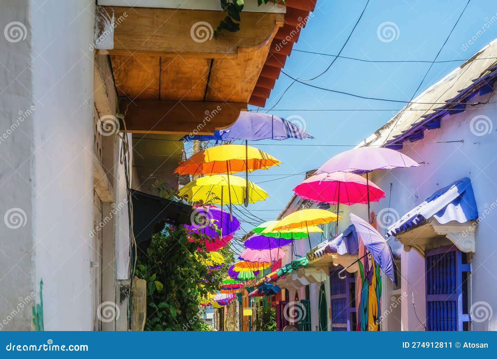 colorful houses in the getsemini district of cartagena de indias, colombia