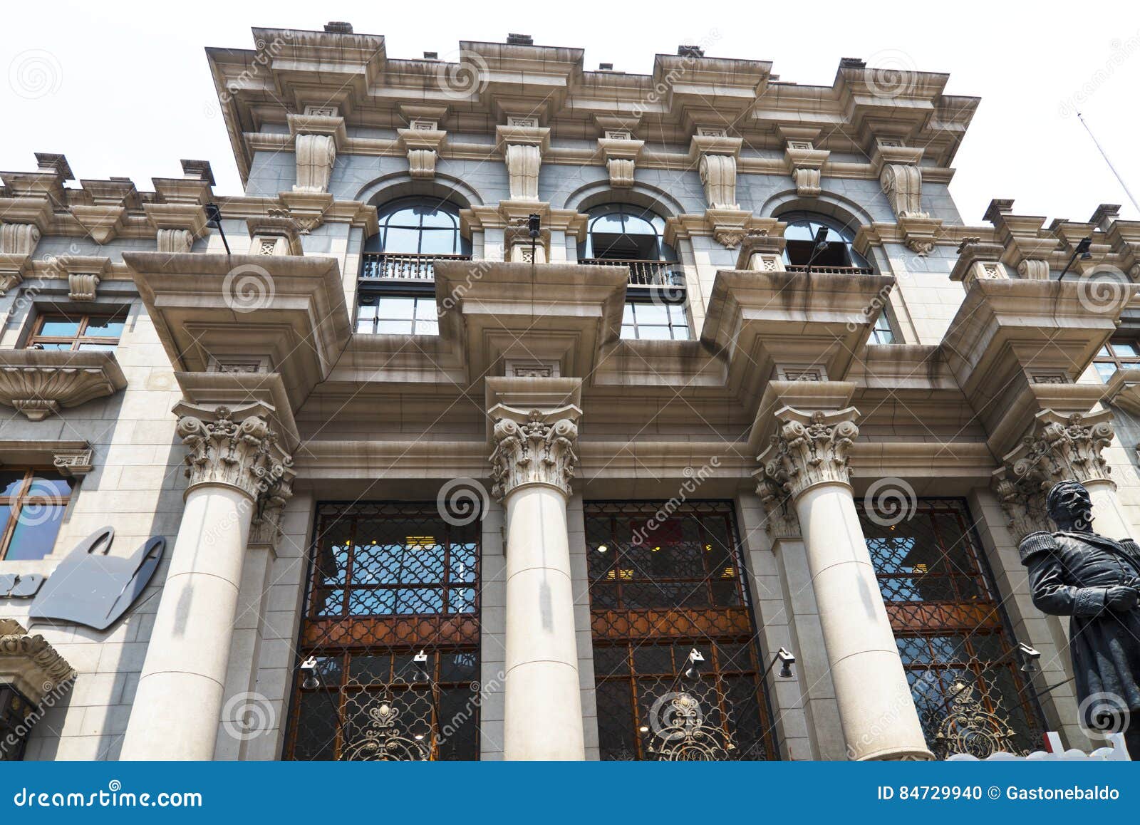 colonial facade, lima, perÃÂº