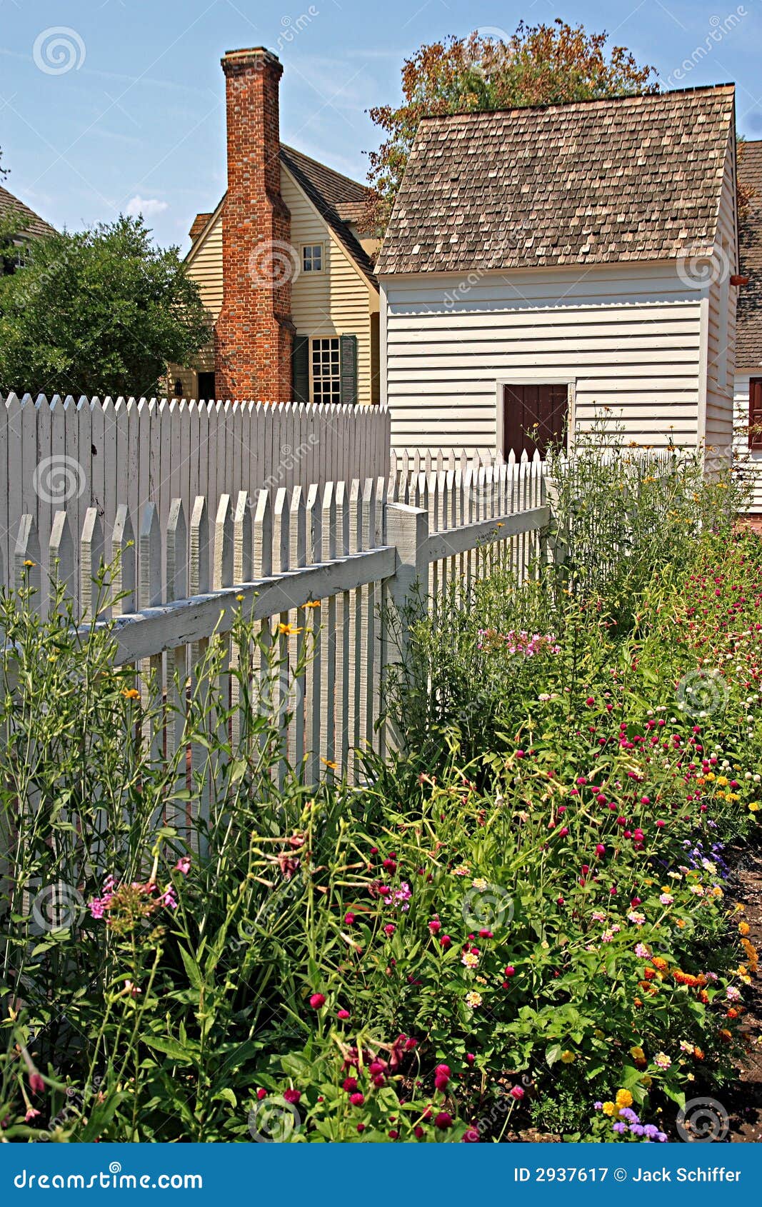 Colonial Gardens Royalty Free Stock Photography - Image: 2937617