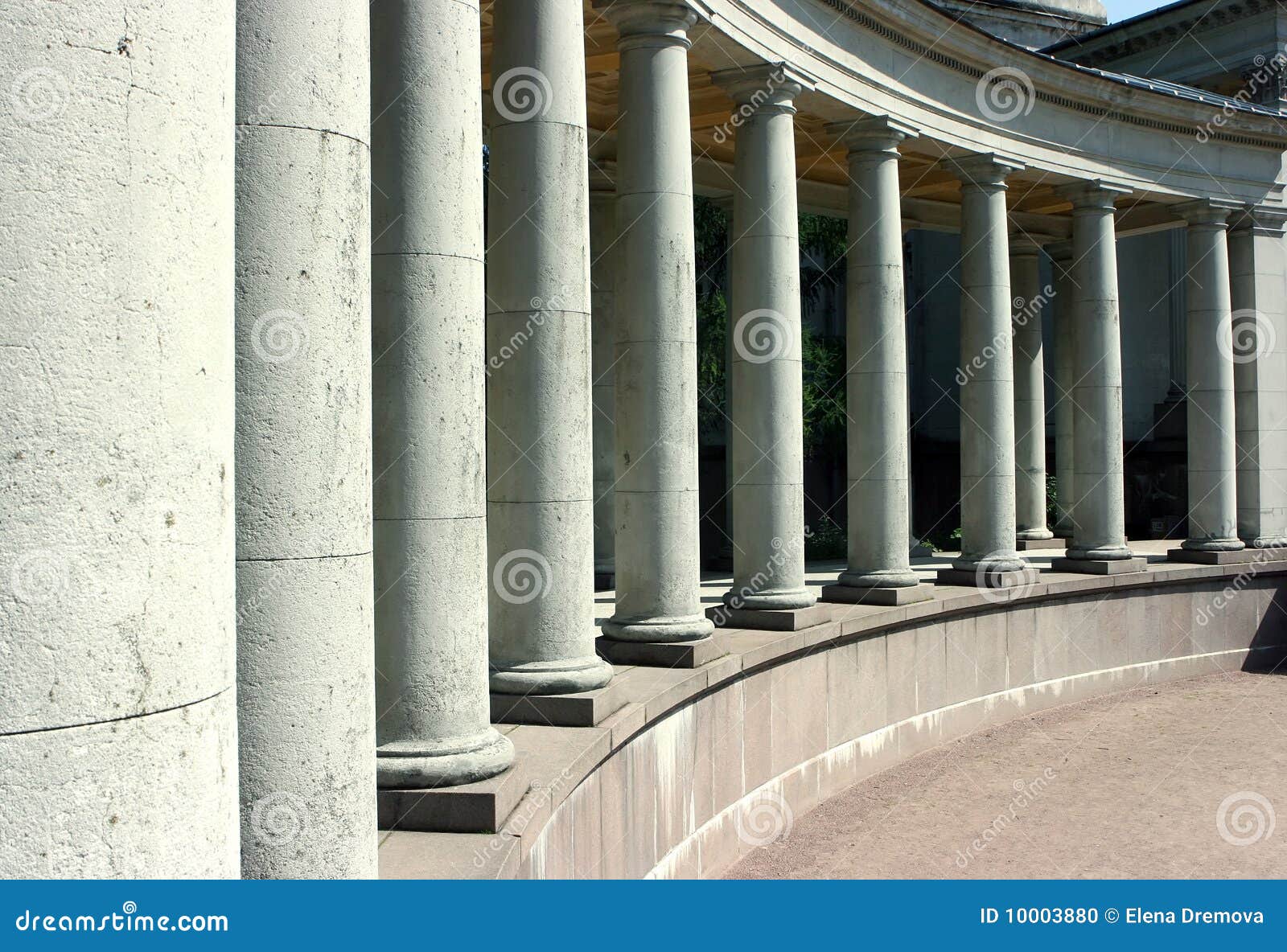 colonnade