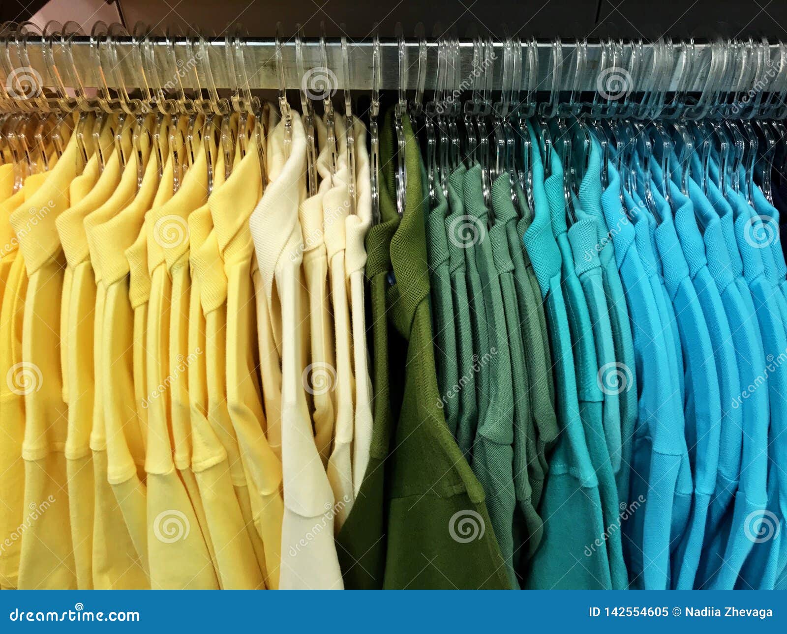 Color Gradient Bright Colors Cotton Clothes Rakes Closet Wardrobe ...