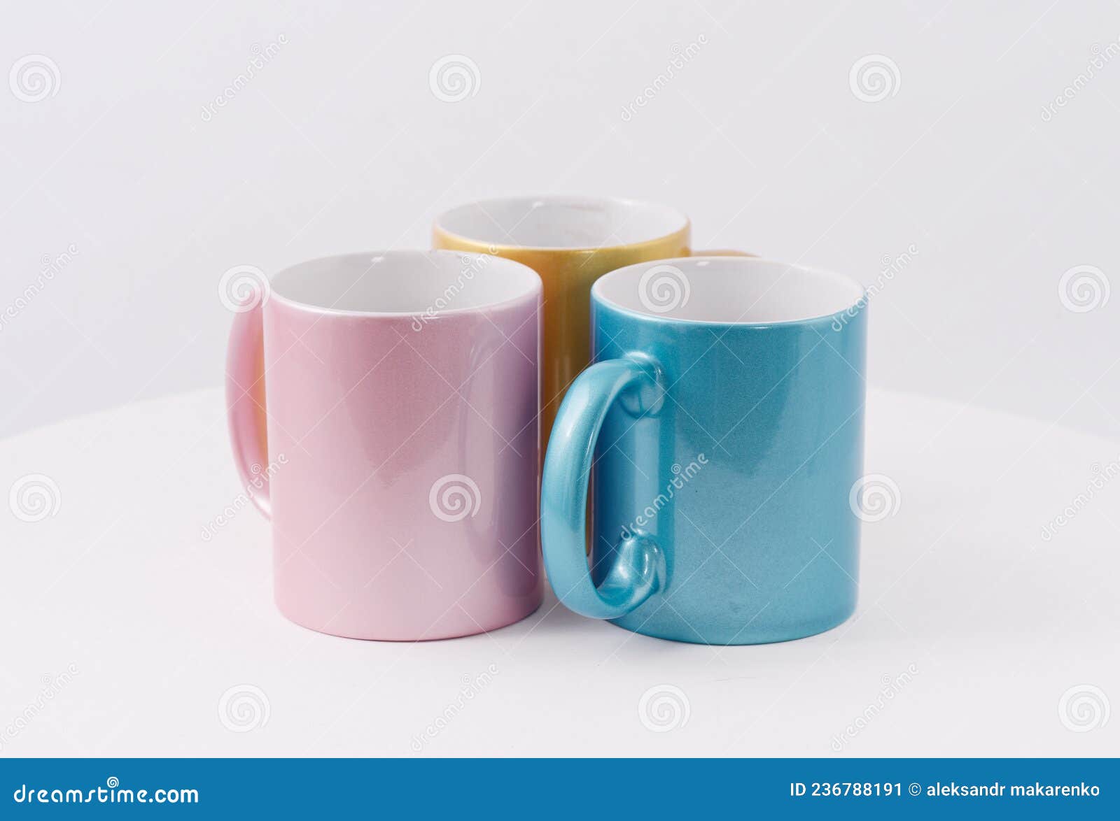 https://thumbs.dreamstime.com/z/colored-cups-sublimation-printing-isolated-white-background-236788191.jpg