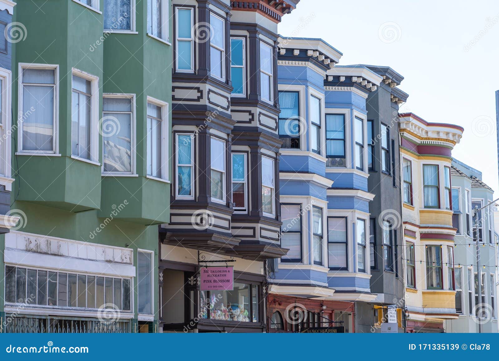 Colored House Facades in San Francisco Editorial Stock Image - Image of  landmark, landscape: 171335139