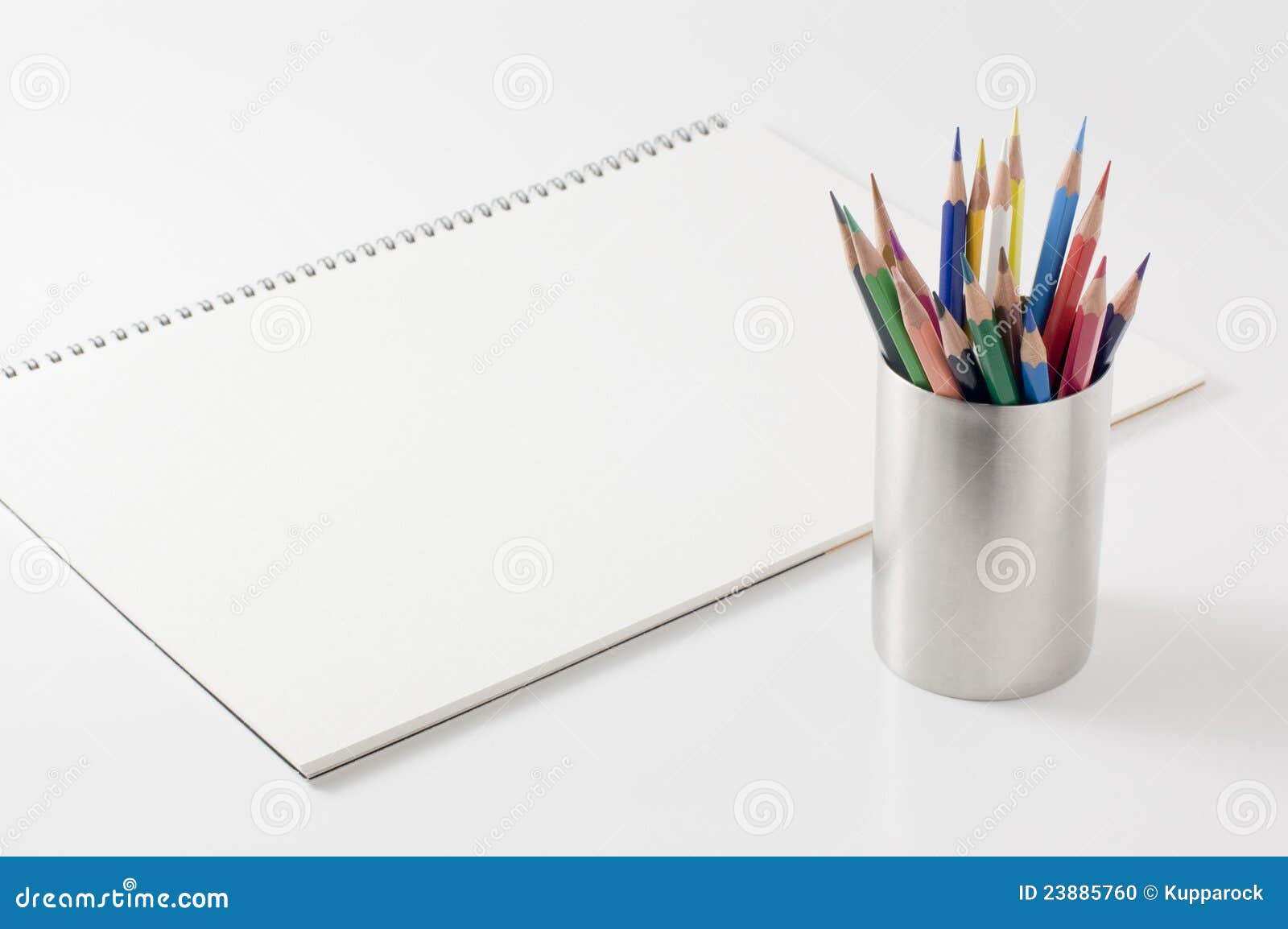 Blank Sketchbook Page with Pen and Ink on Craft Papper Stock Photo - Image  of interior, decoration: 70401008