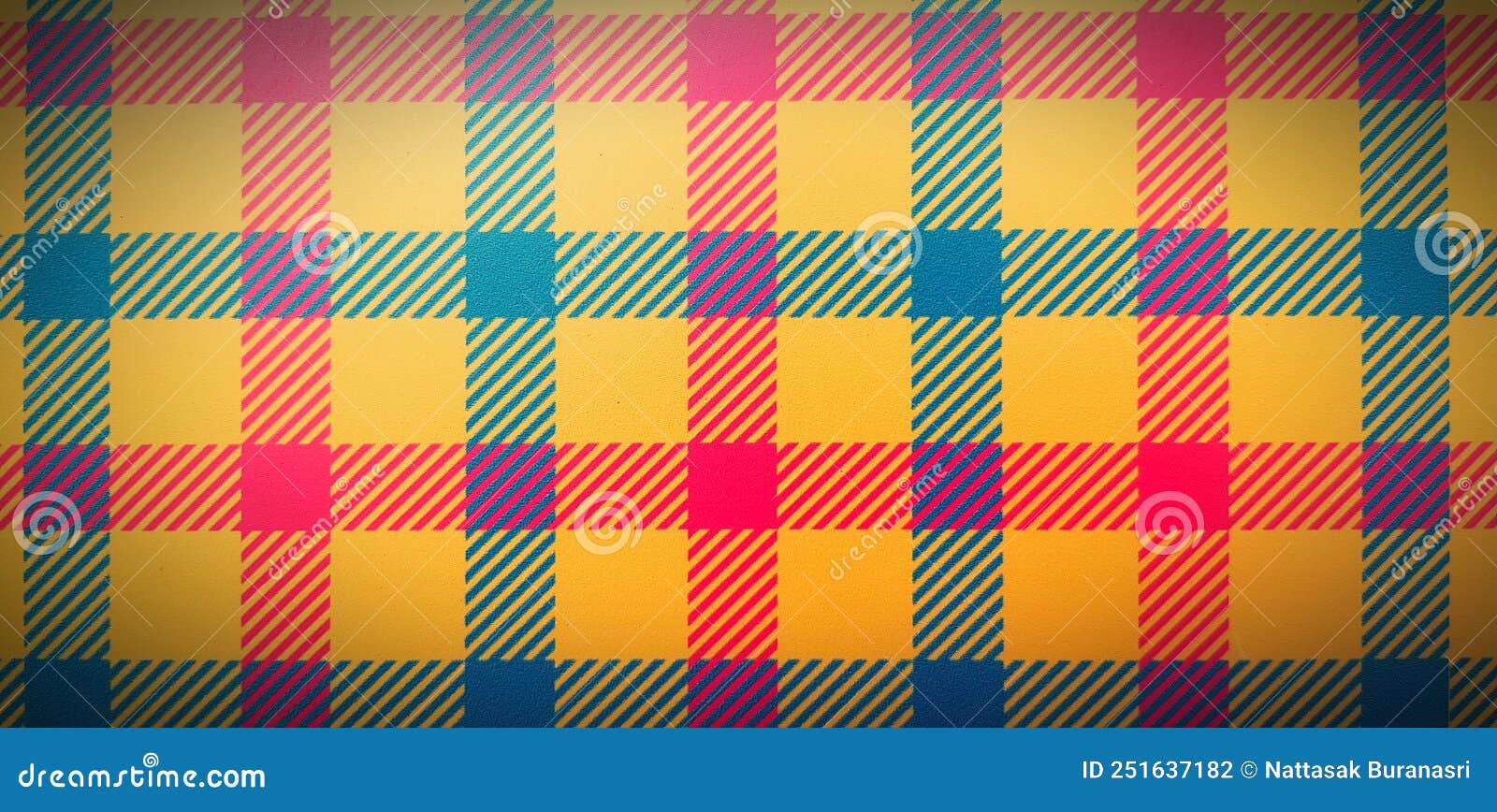 Colorful Art of Plaid Line Background . Seamless Pattern with Red
