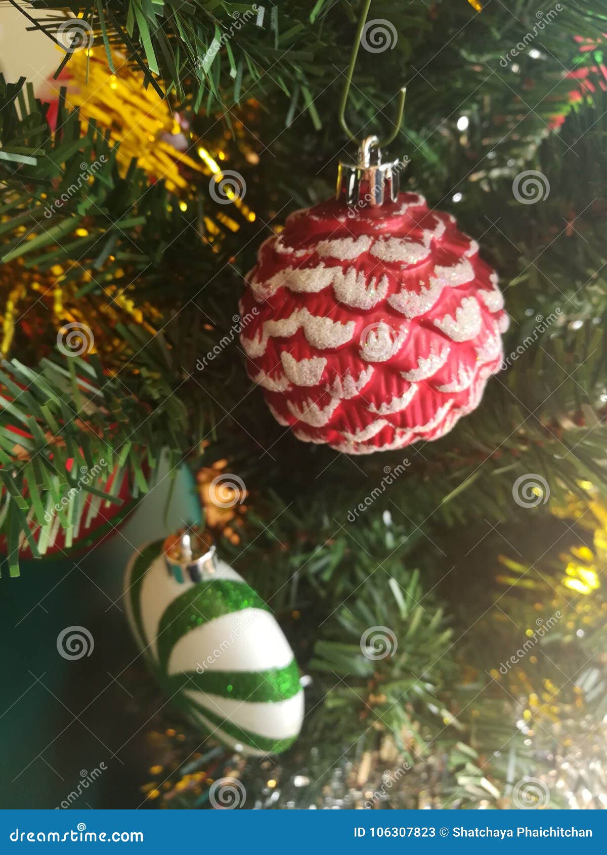 colorful of ball dolls gift box gift box christmas tree decoration