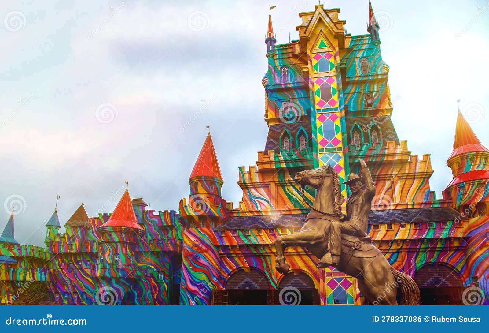 colorful castle (castelo colorido) - beto carrero world - santa catarina . brazil
