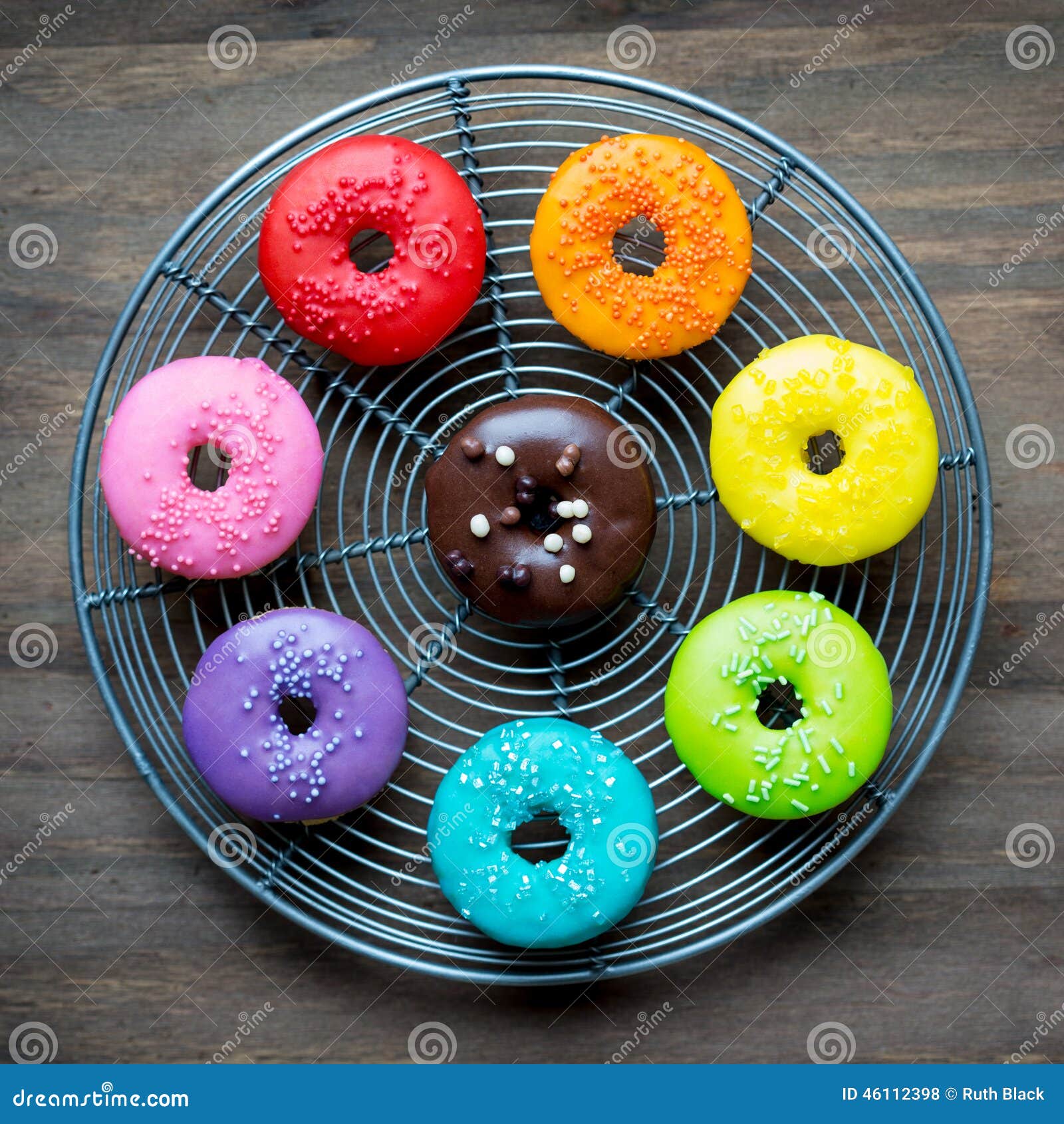 https://thumbs.dreamstime.com/z/colorful-glazed-donuts-wire-rack-46112398.jpg